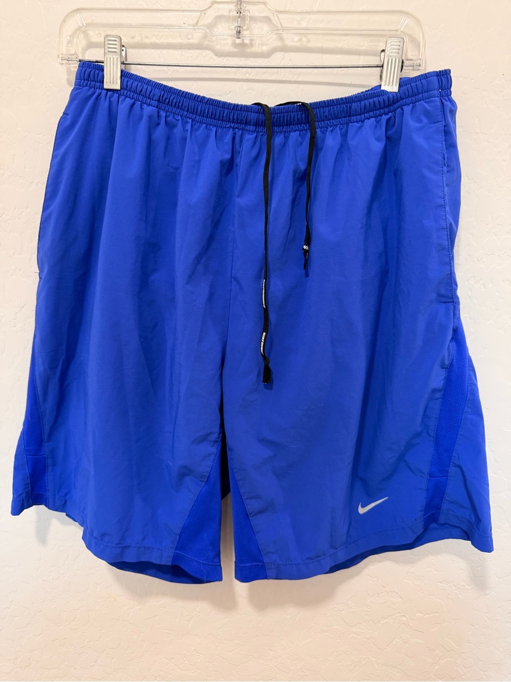 Nike men’s L blue Athletic Shorts running dri-fit active brief lined training
